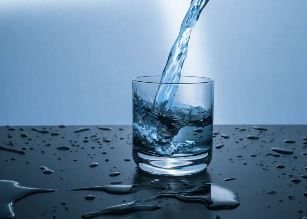 Water Pouring in Pint Glass