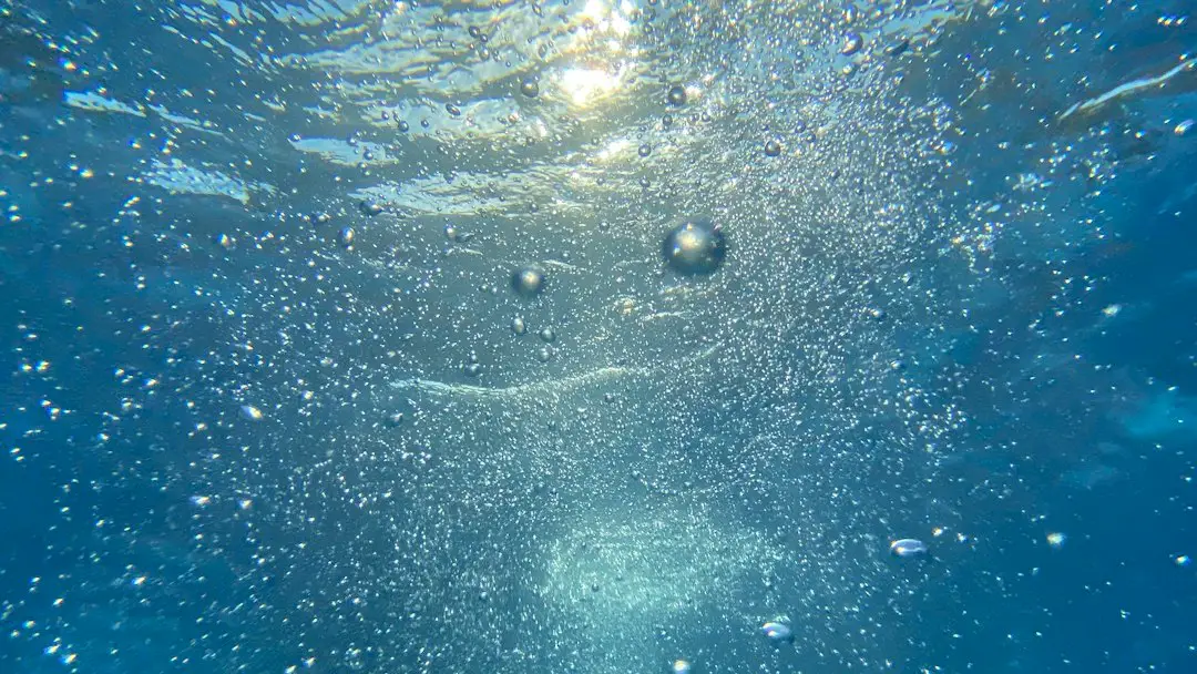 water bubbles in blue water